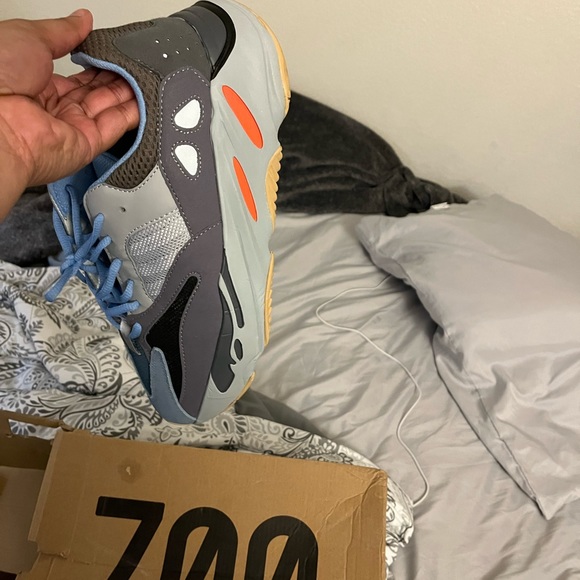 Yeezy sneakers size 11